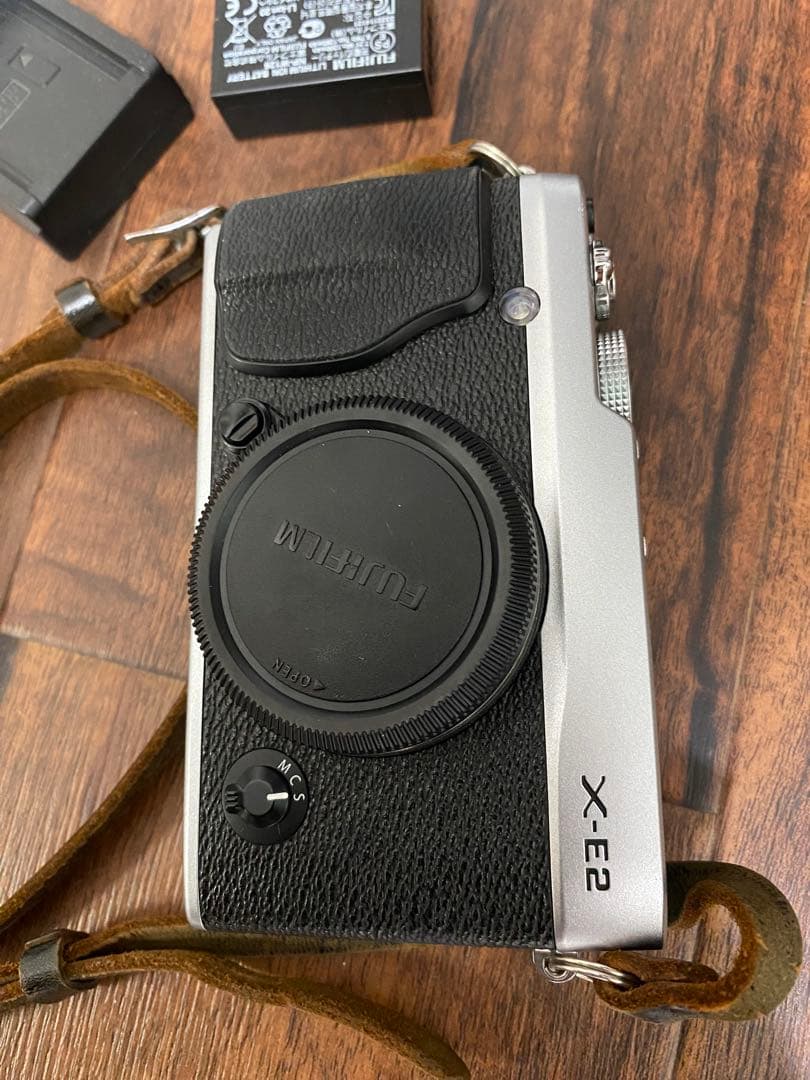 FUJIFILM X-E2 ボディ ミラーレスカメラ