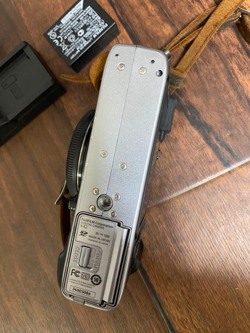 FUJIFILM X-E2 ボディ ミラーレスカメラ
