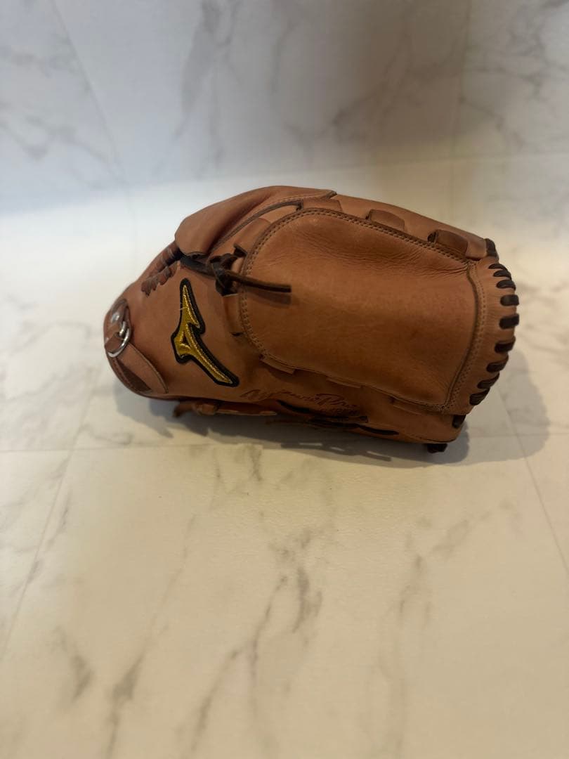 ミズノプロピッチャー用グローブ（オーダーサンプル）右利き