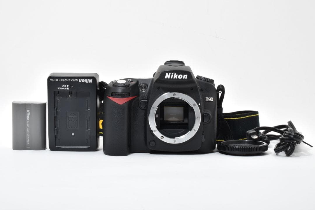 ★撮影枚数4枚・超美品★Nikon ニコン D90 ボディ #21434
