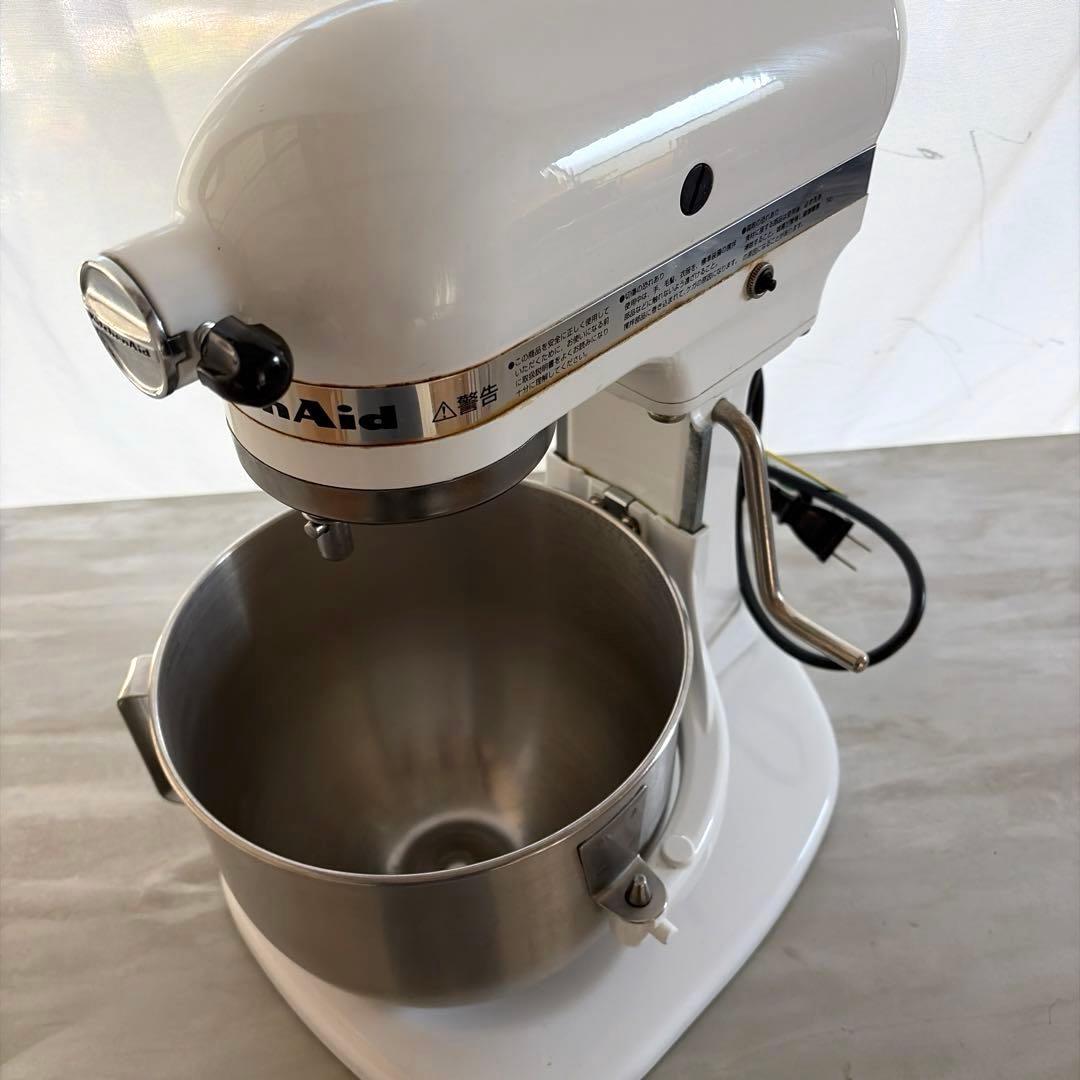 キッチンエイドのスタンドミキサー「KSM5WH」ホワイト