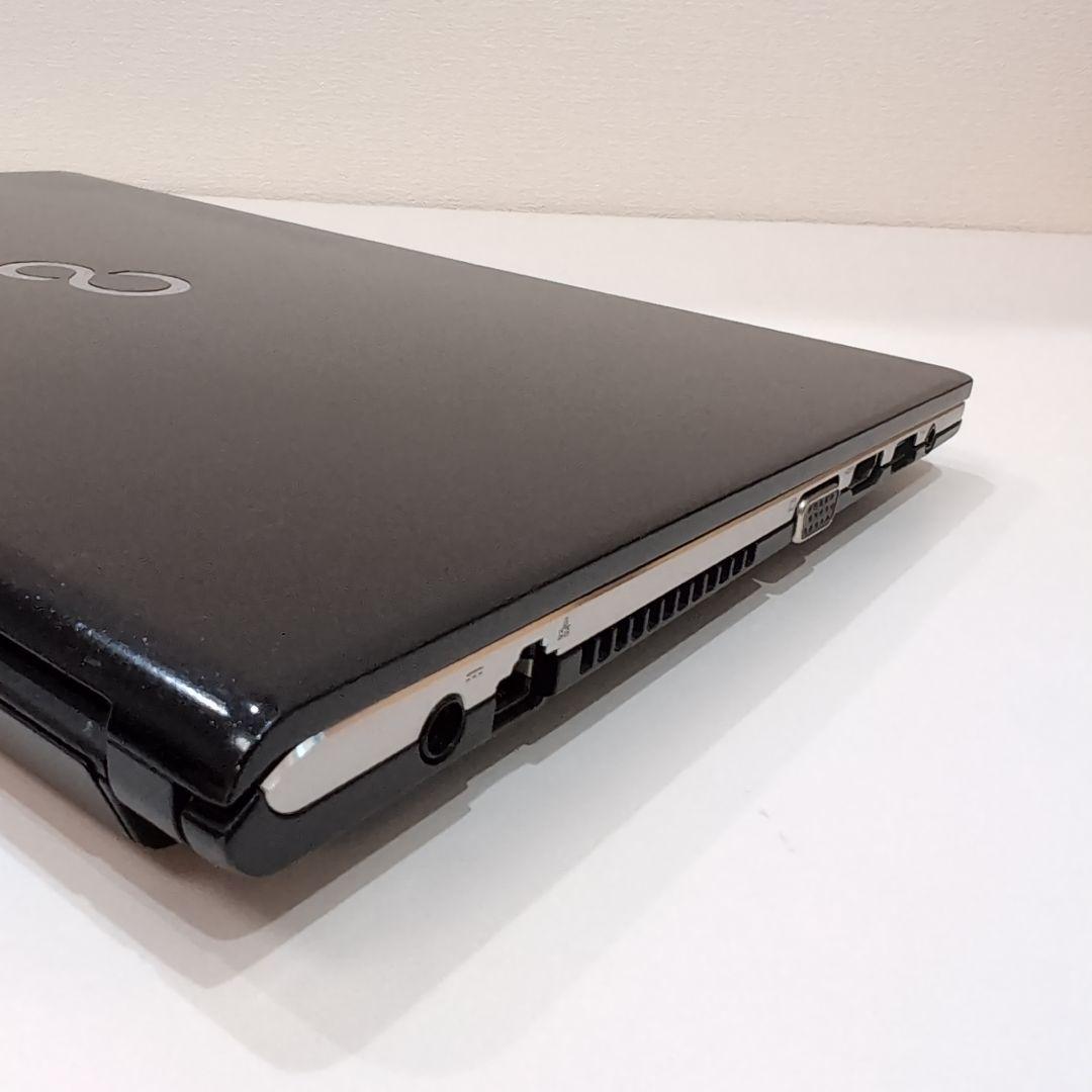 【日本製】富士通 13.3型 ノートパソコン MS Office 2019