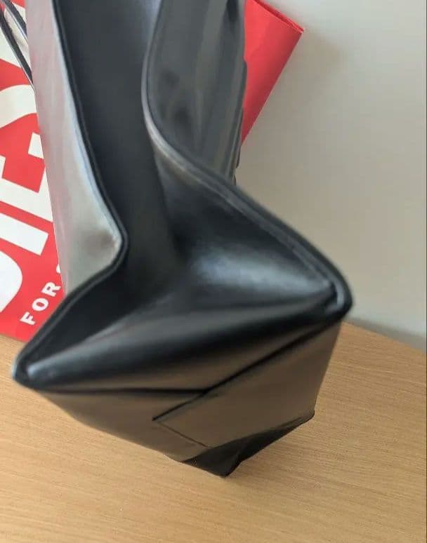 DIESEL　ディーゼル ブラック トートバッグ