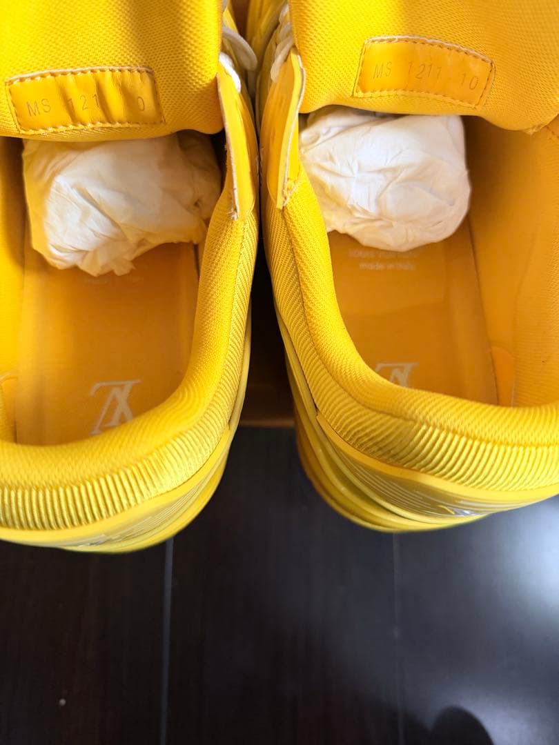 ルイヴィトン　イエロー スニーカー