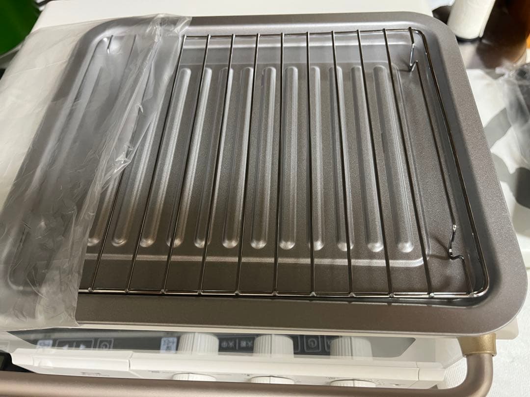 ブルーノ BRUNO スチーム&ベイク トースター　BOE067-WH 美品