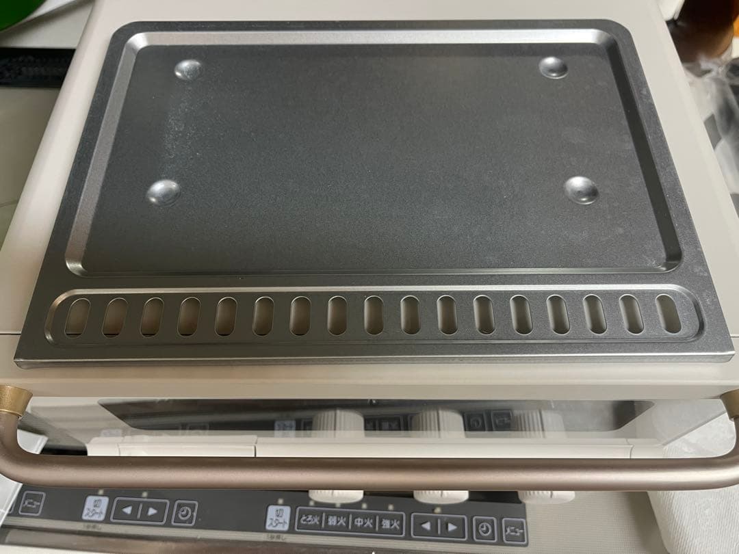 ブルーノ BRUNO スチーム&ベイク トースター　BOE067-WH 美品