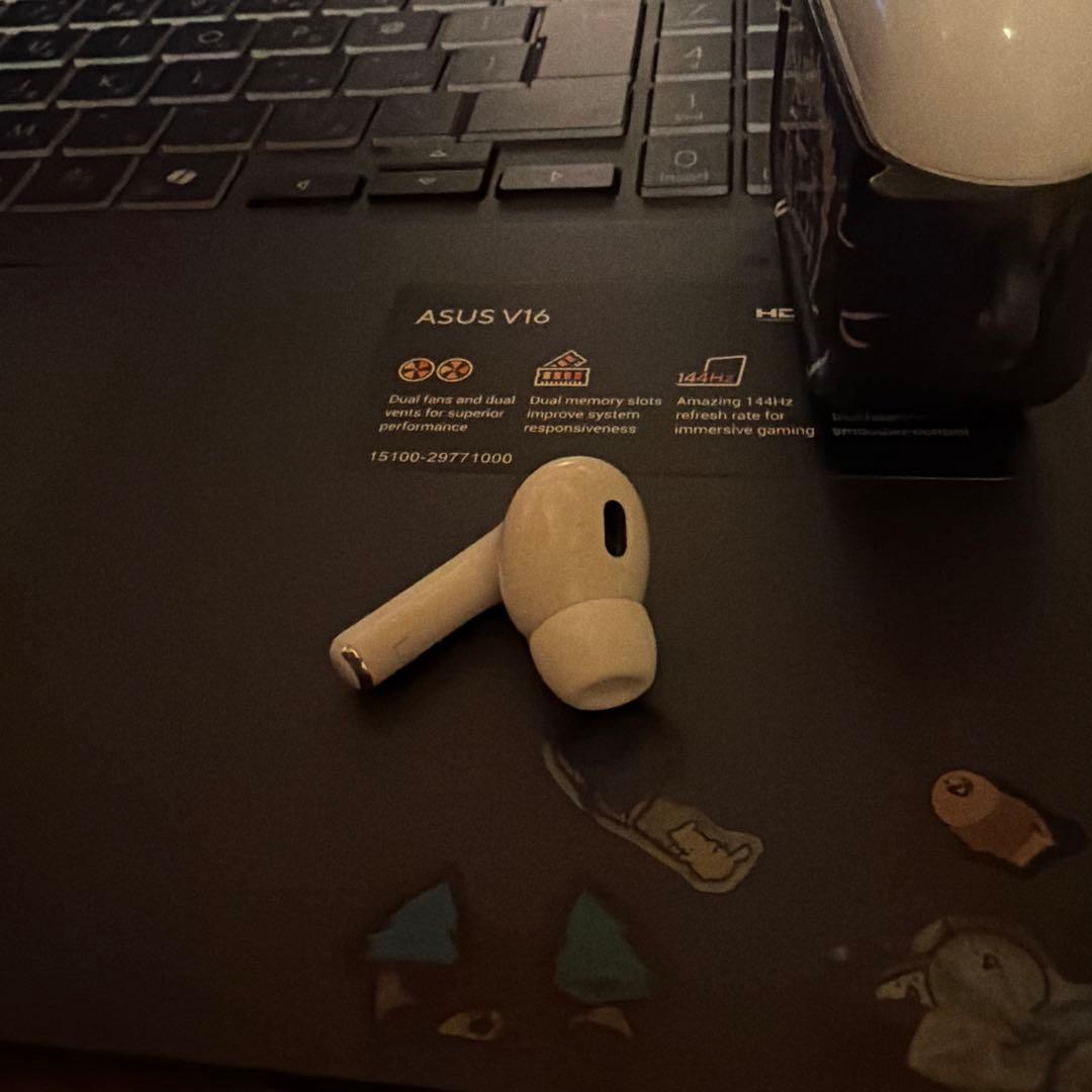 AirPodsプロ第二世代左耳