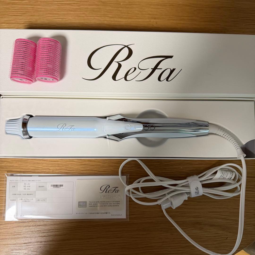 ほぼ未使用　新作リニューアル　リファ　カールアイロン　プロ　32mm ホワイト