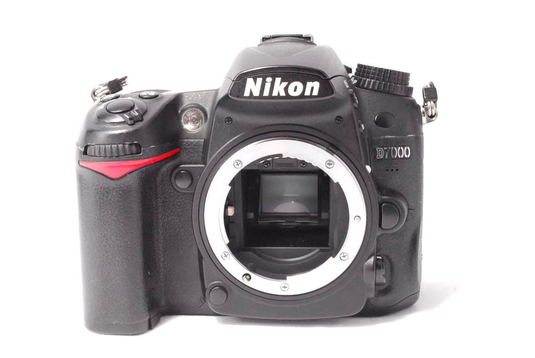 カメラデビューセット✨美品✨ニコン D7000✨高速連写＆高画質✨一眼レフカメラ