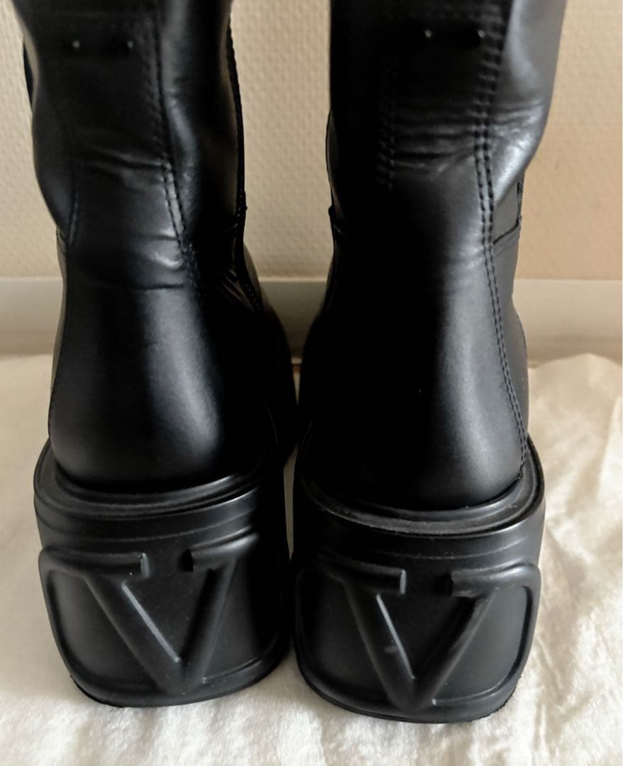 ヴァレンティノ★ユニークソールブーツ37
