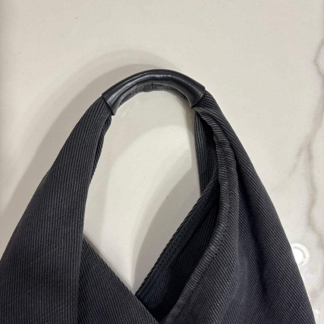 Hender Scheme バック