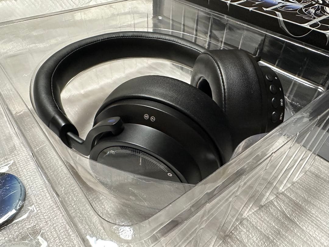 Midnight Grand Orchestra ヘッドホン 缶バッチ二つ付き