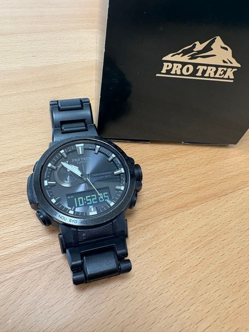 生産終了品　CASIO　PRO TREK　PRW-60FC-1AJF