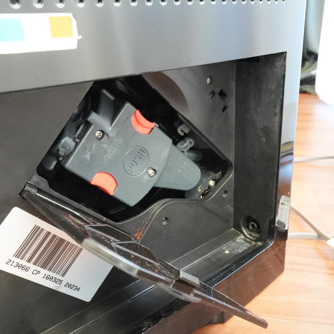 k*i様 【訳あり】De'Longhi Magnifica S デロンギエスプレ