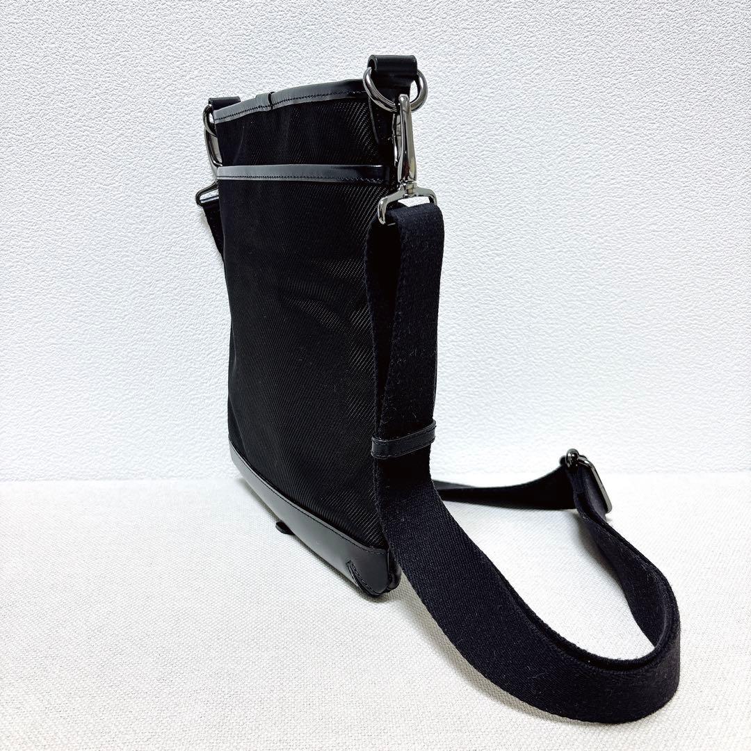 BURBERRY BLACKLABELバーバリーブラックレーベルショルダーバッグ