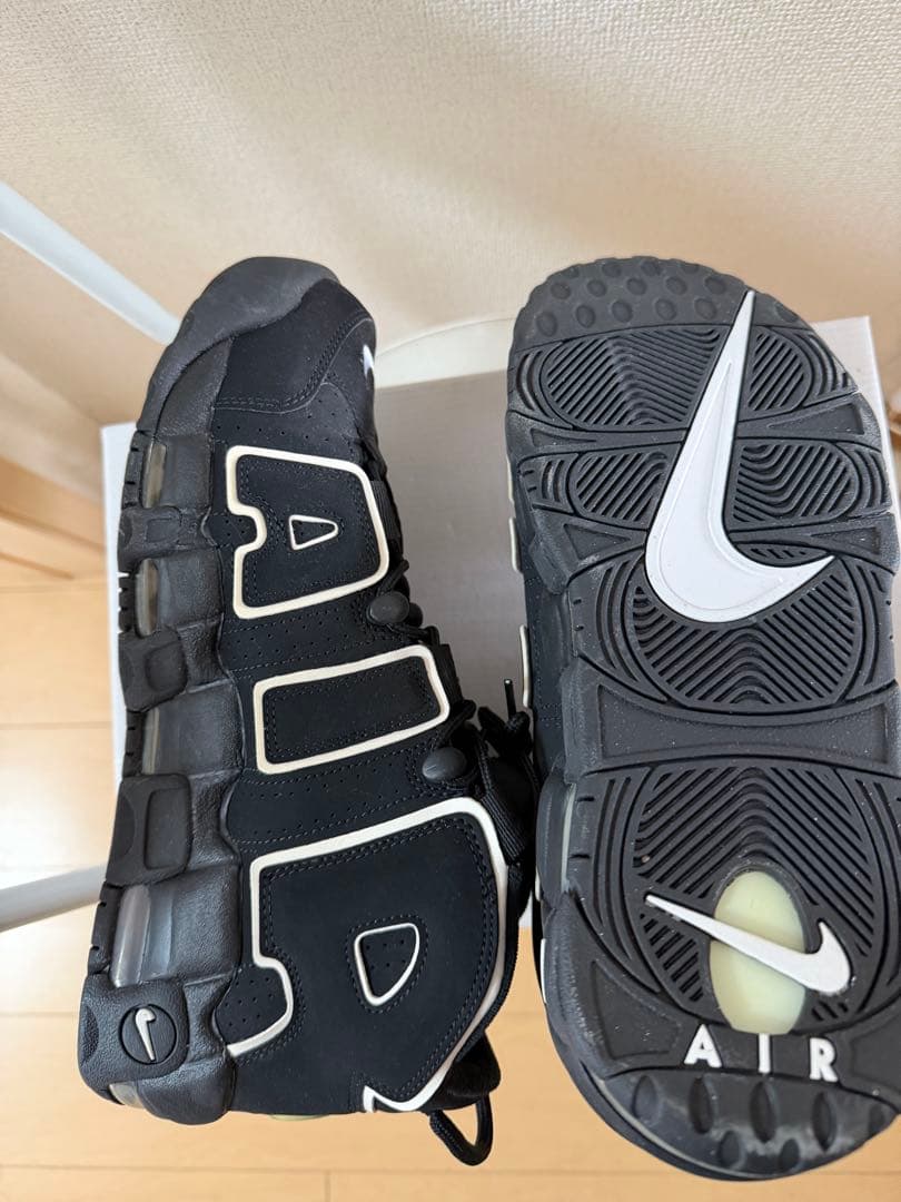 NIKE AIR MORE UPTEMPO モアテン ブラック ホワイト