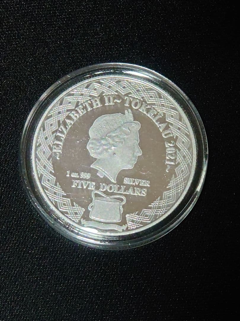 トラケウ グレートホーンドオウル 1オンス銀貨 2021年 フクロウ銀貨