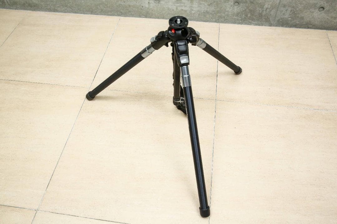 中古美品 Manfrotto マンフロット ネオテックプロフォト 三脚 458B