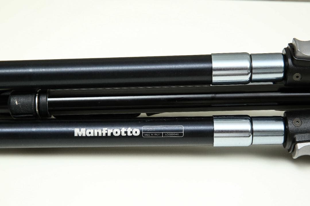 中古美品 Manfrotto マンフロット ネオテックプロフォト 三脚 458B