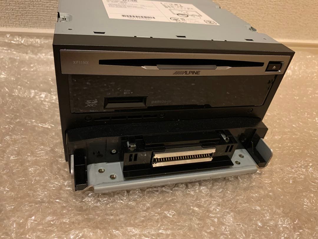 【美品】XF11NX2 アルパイン カーナビ フローティング 2022モデル