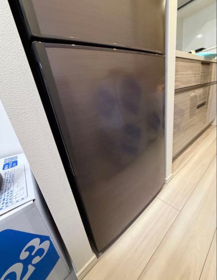 シャープ 冷蔵庫 幅56.0cm 280L 右開き　⭐️即日発送