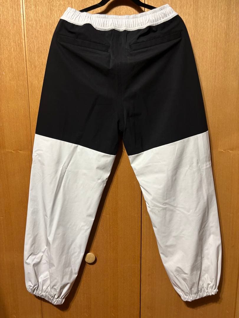 DC SHOE CO. スノーボードウェア上下セット