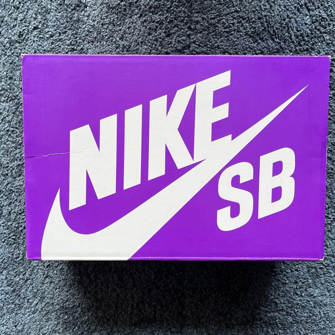 靴 NIKE SB DUNK LOW PRO PRM KRAMPUS US10