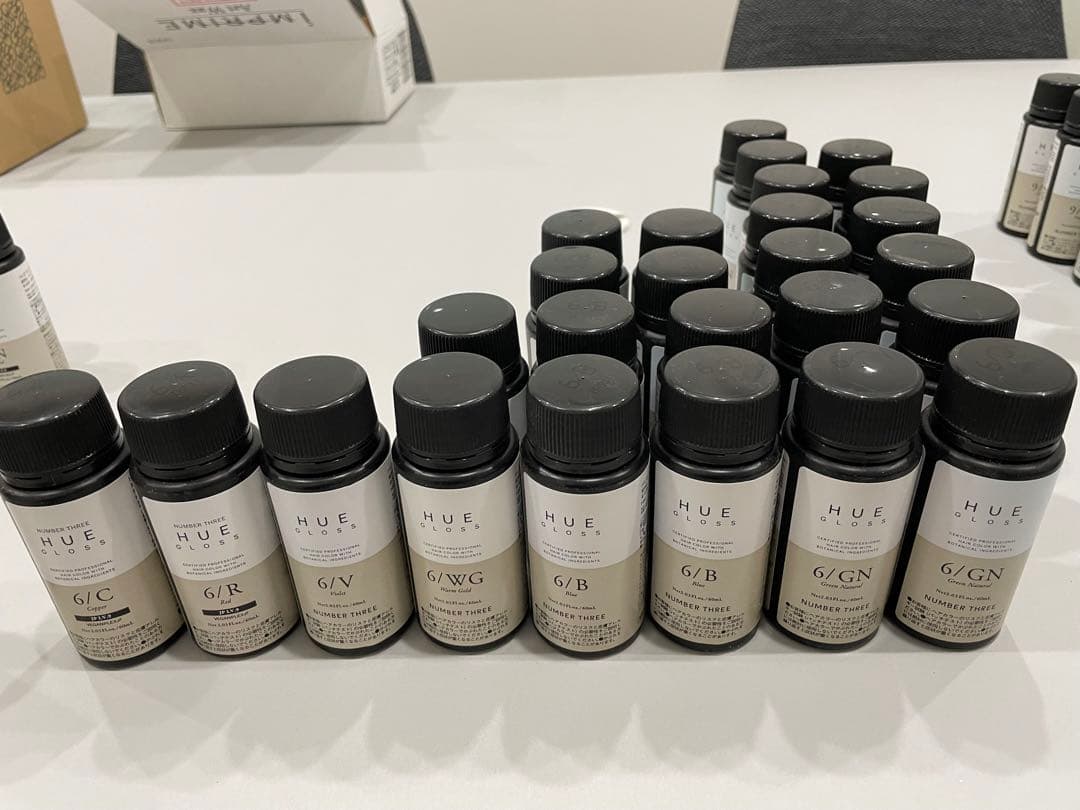 HUE GLOSS カラーリング剤セット　48本セット