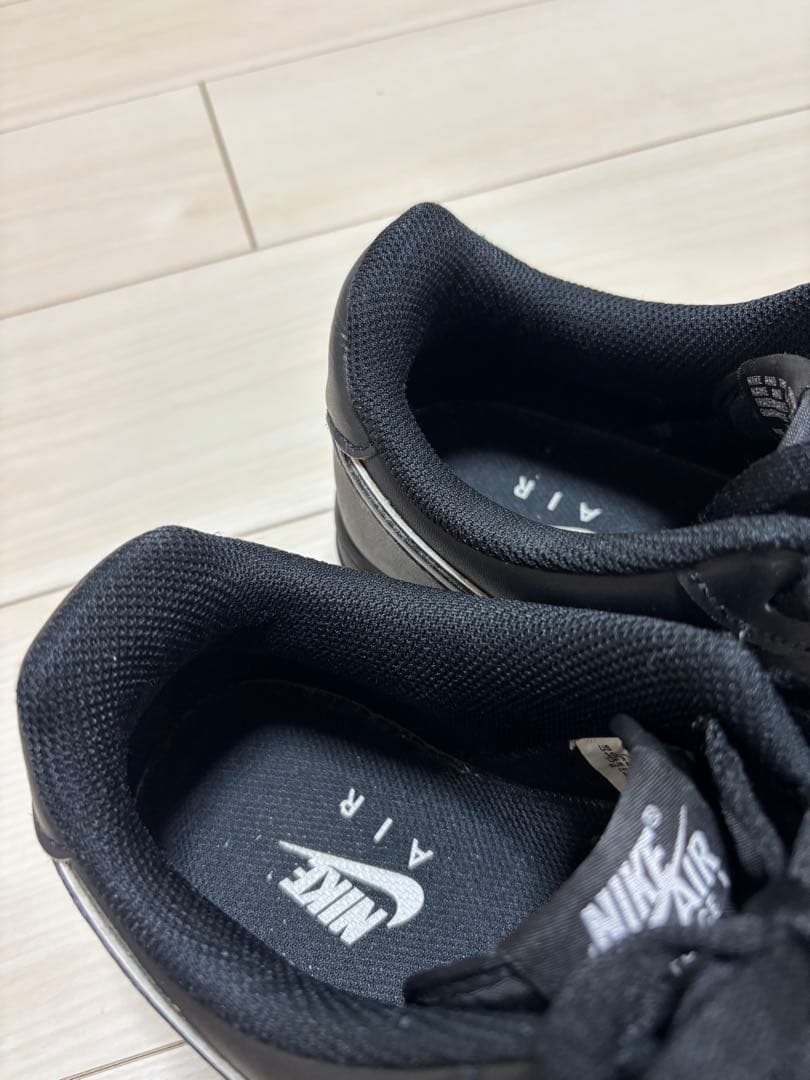 ナイキ エアフォース1 ロー '07 ブラックホワイト ソール (2023)