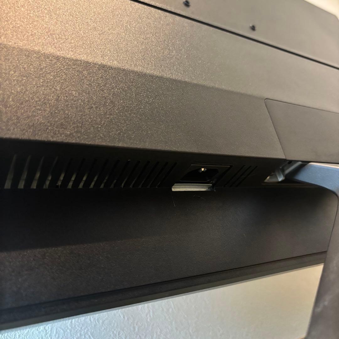 ASUS 4K モニター 31.5inch VA32UQ