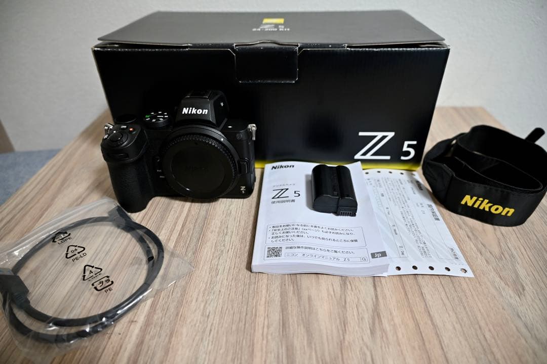 【超美品】Nikon Z5 ボディ ミラーレス一眼フルサイズ