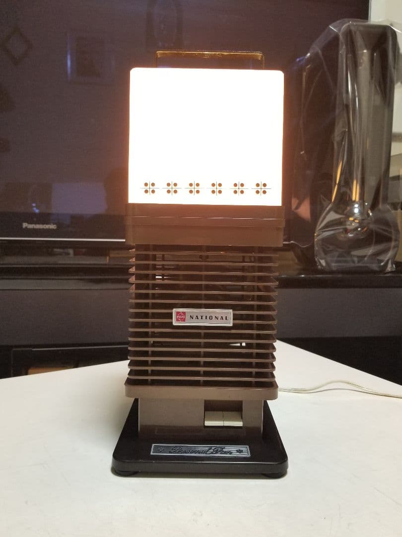 希少　モデル　ナショナル　F-10LA 照明付　扇風機 パーソナルファン