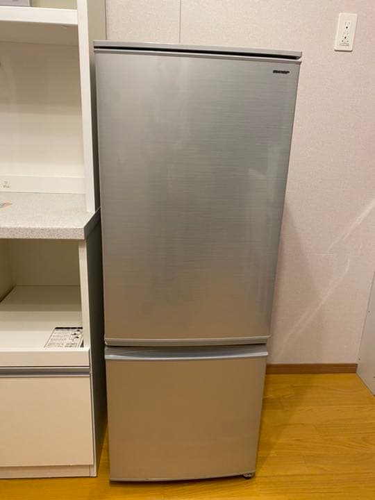 SHARP 冷蔵庫　引き取り限定