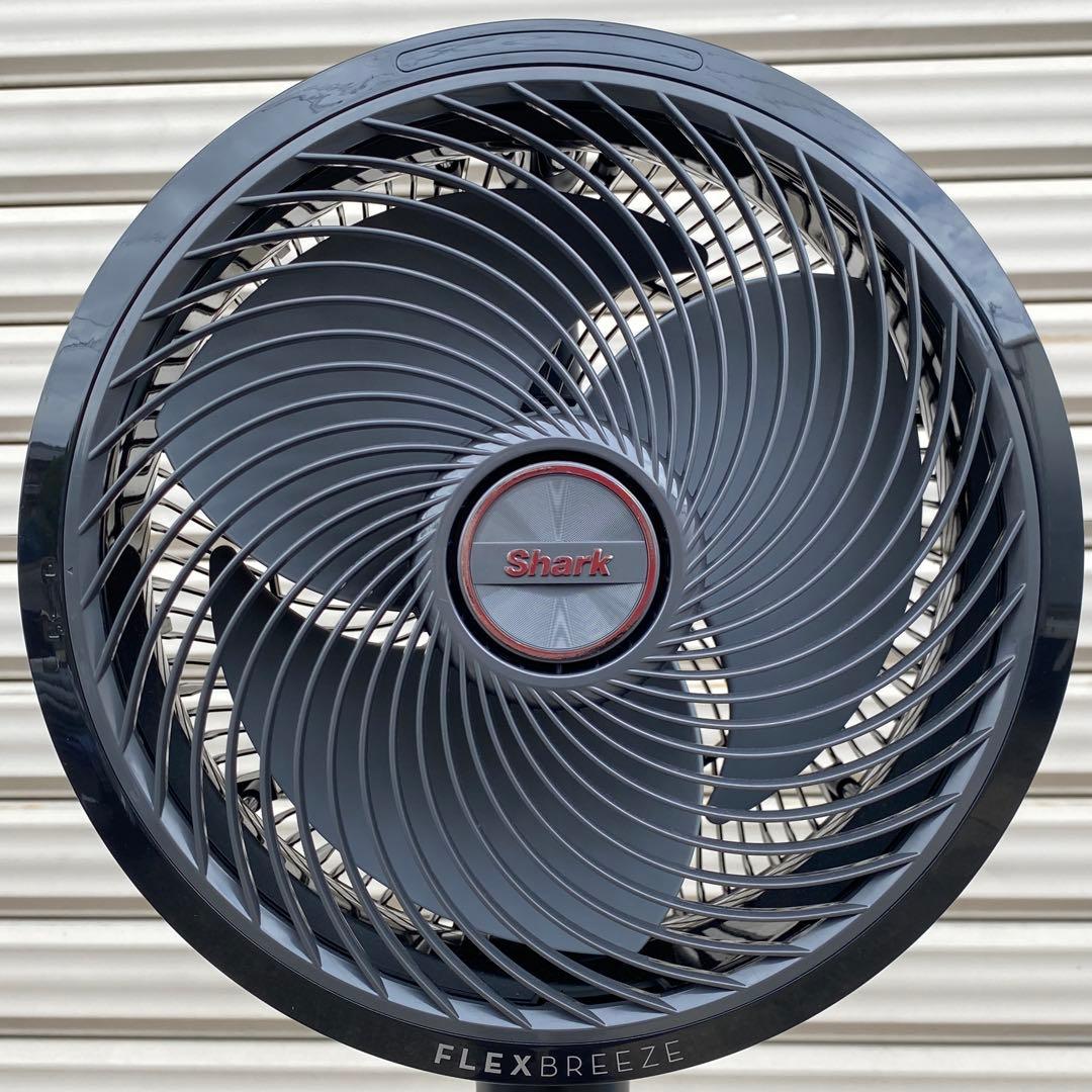◎シャーク FlexBreeze コードレスサーキュレーターファン FA222J