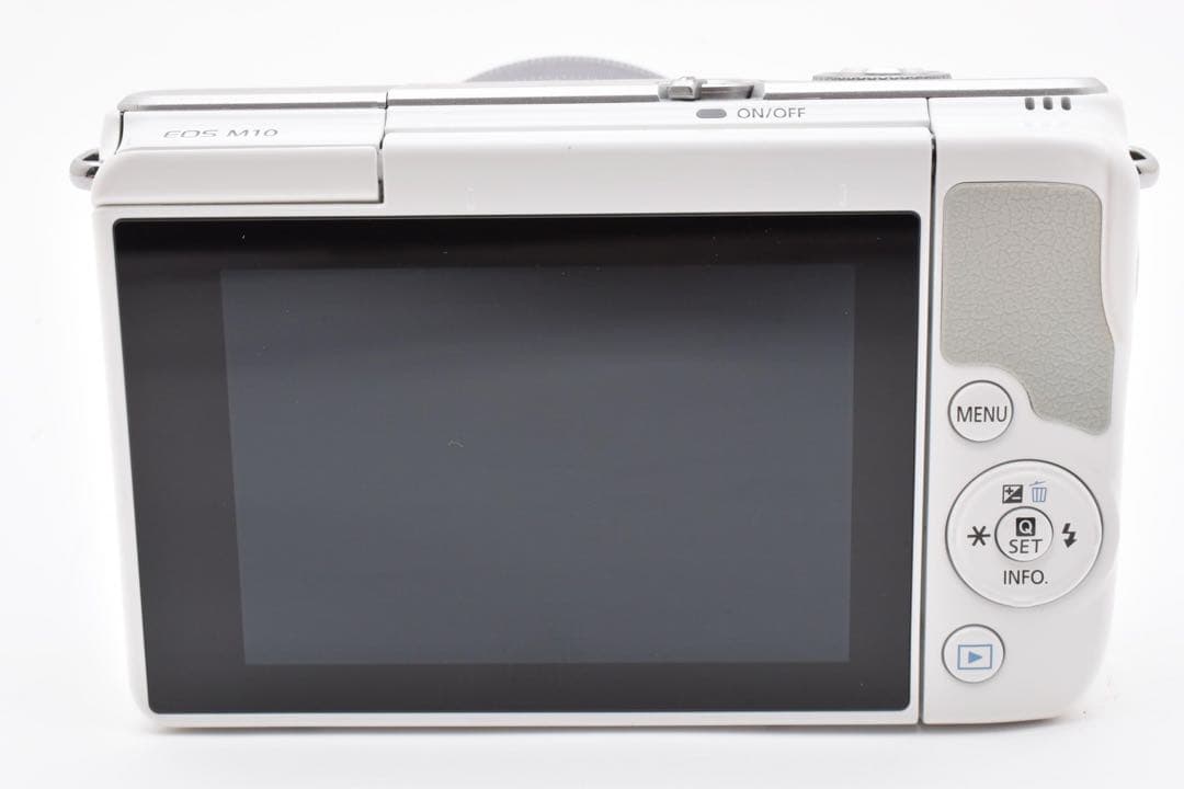 【美品】キヤノン CANON EOS M10 15-45mm IS STM