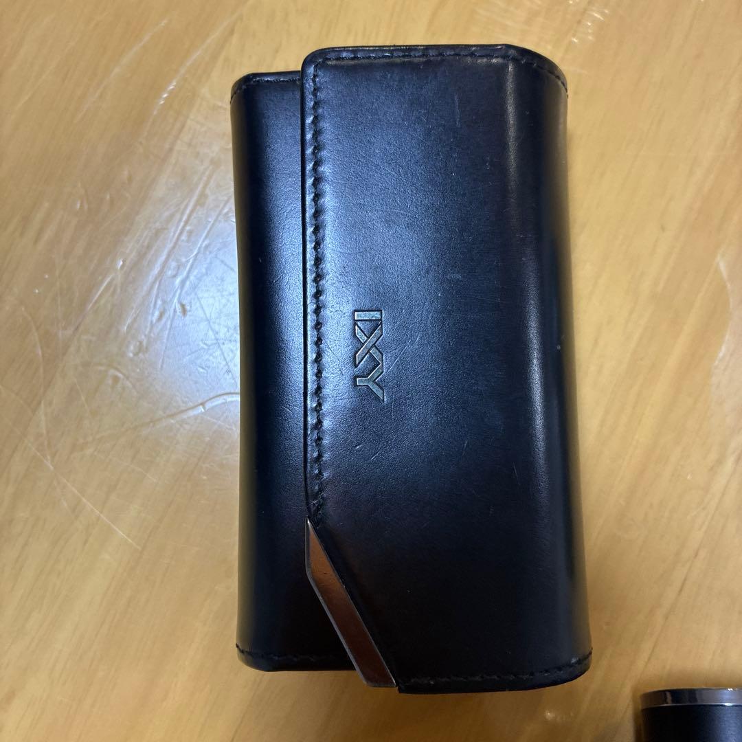 Canon IXY デジタルカメラ 本体と付属品