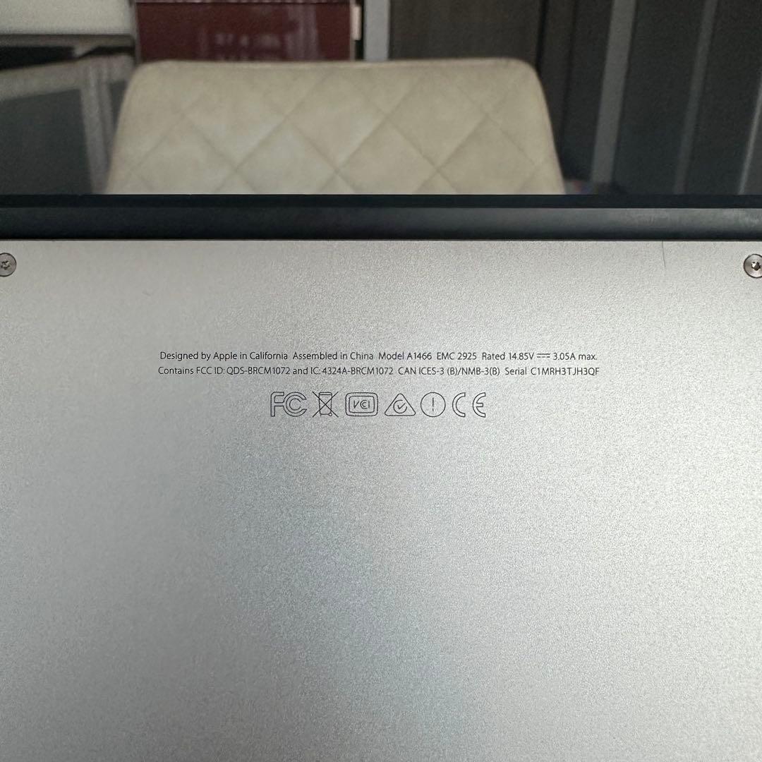 動作OK MacBook Air 13 2015 i5 8GB 128GB