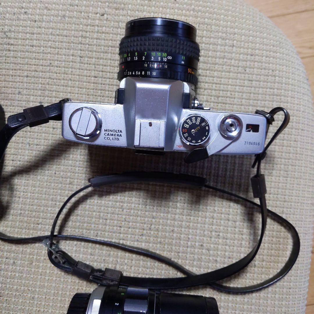MINOLTASRT101とOLYMPUSのカメラです。