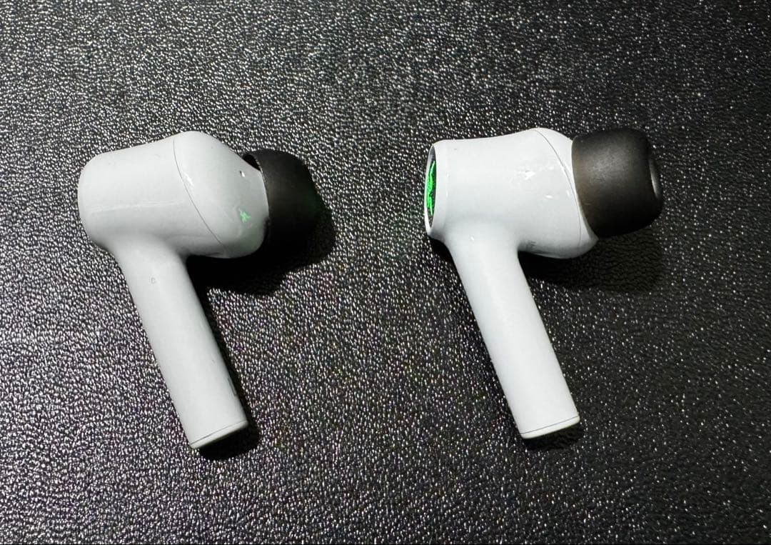 ヘッドホン Razer Hammerhead Hyperspeed PS5