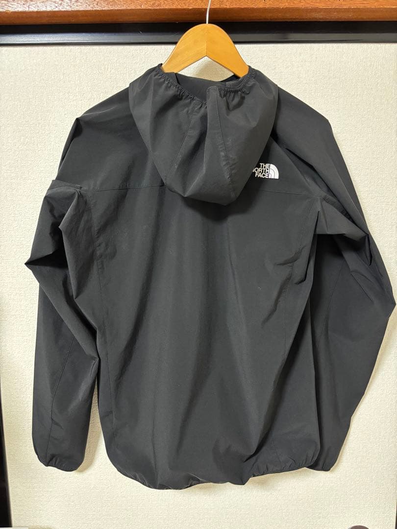 【新品タグ付き】ノースフェイス　マウンテンソフトシェルフーディ　M ブラック