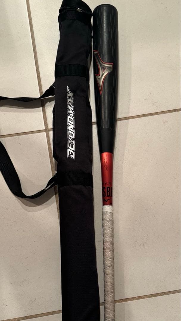 MIZUNO 軟式バットレガシーメタル　ブラック×レッド 83cm