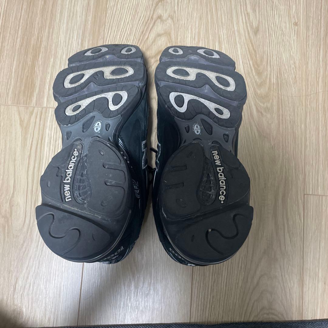 atmos×New Balance1000\"bāṅdhnū