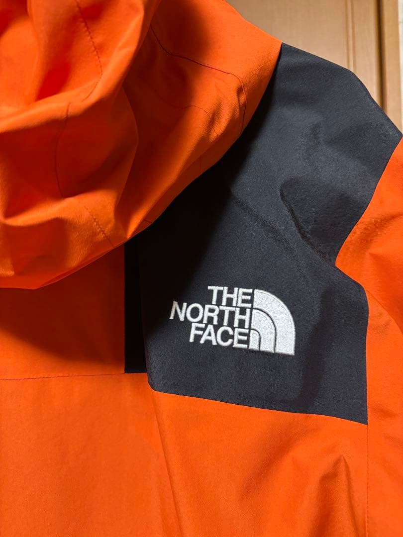 美品／ノースフェイス／NP61800／マウンテンジャケット／メンズXL／オレンジ