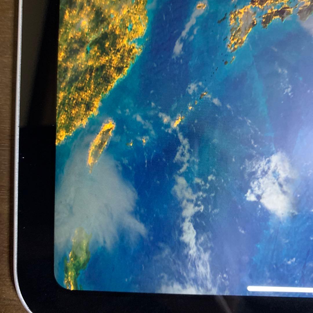Apple 11 インチ iPad A16 箱付き