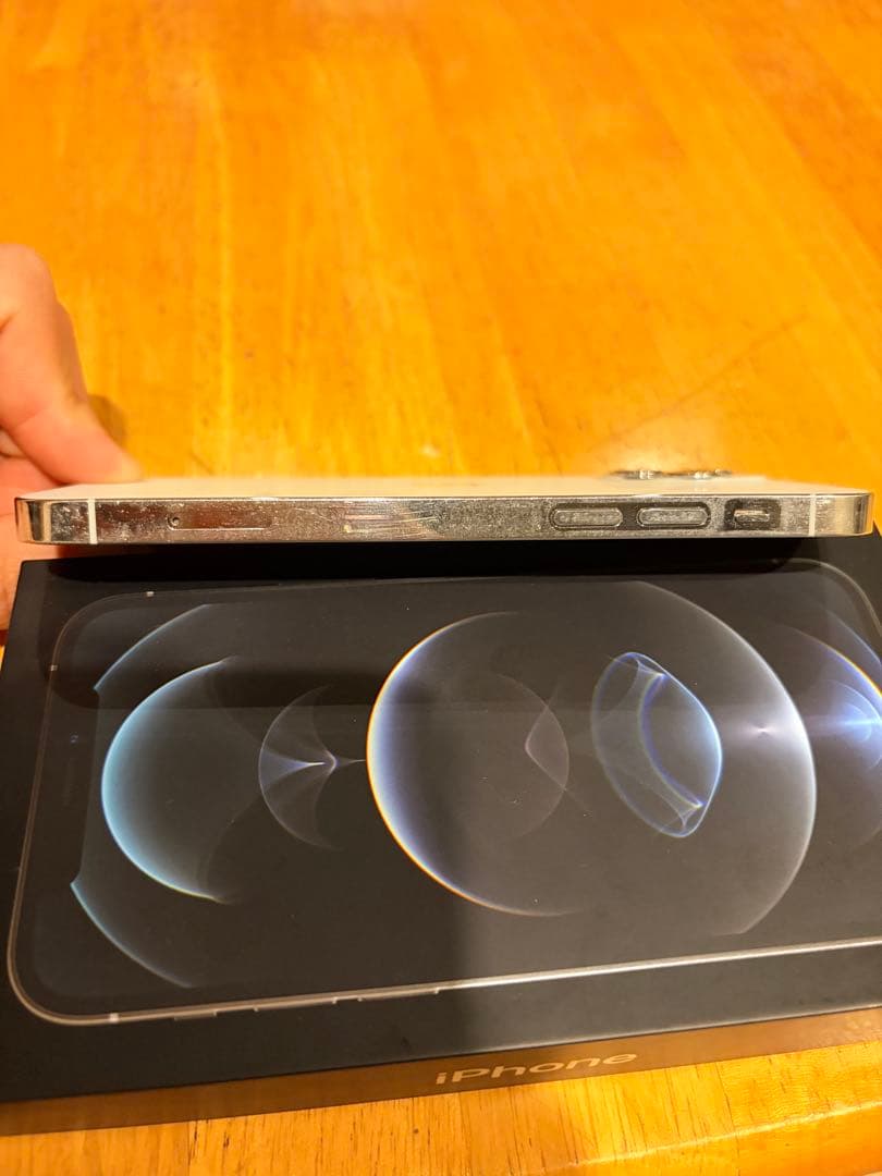 iPhone 12 Pro 256GB SIMフリー ジャンク扱い付 属品あり