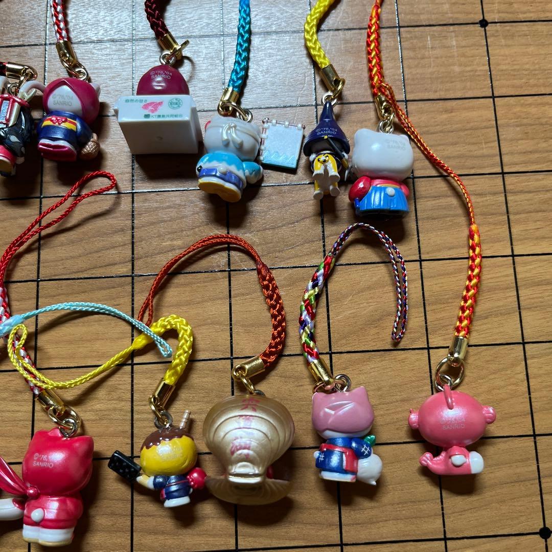 タ*シ様 【レア】ご当地キティちゃん　根付ストラップ　26個セット