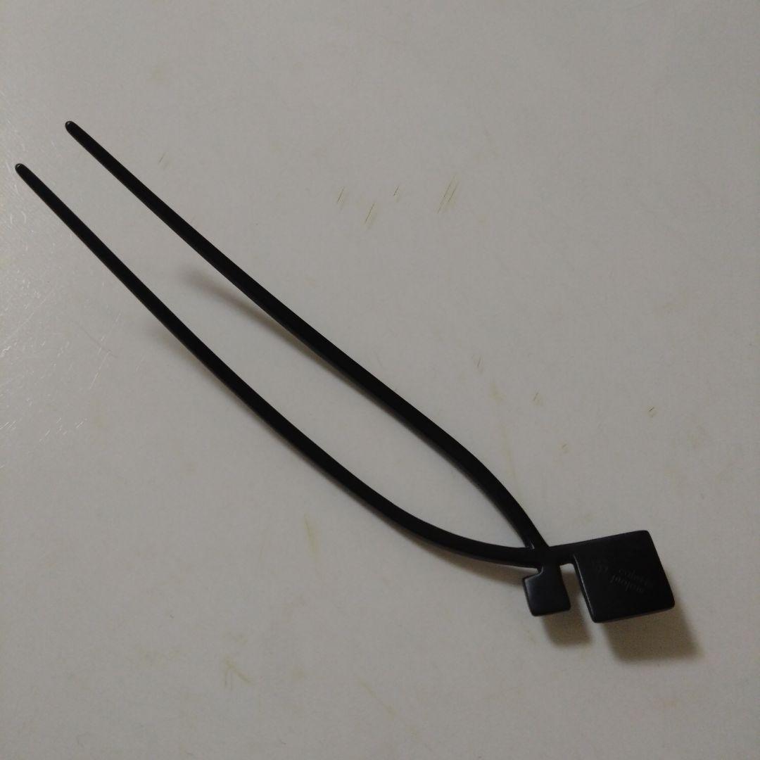 コレットマルーフ　メタル　ピカソ　ヘアピン　サテンブラック