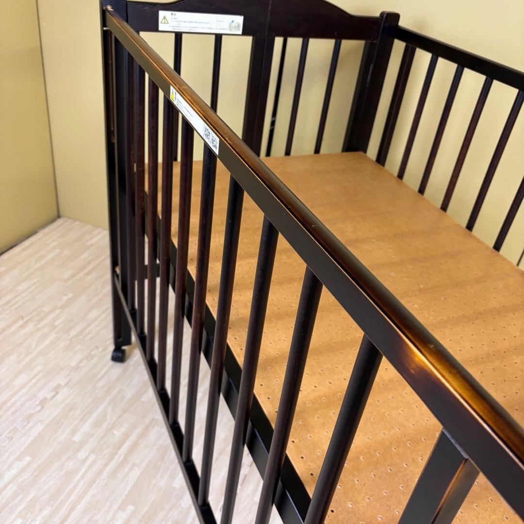 ☆除菌清掃済☆　スリーピー　折りたたみベビーベッド　ハイタイプ　ダークブラウン