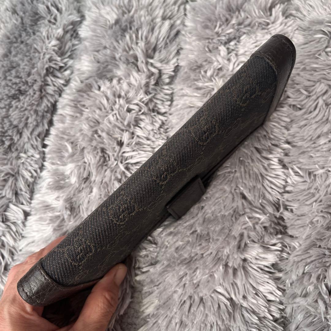 良品✨GUCCI シルバーロゴ　GGキャンバス ダークブラウン　シボレザー　財布