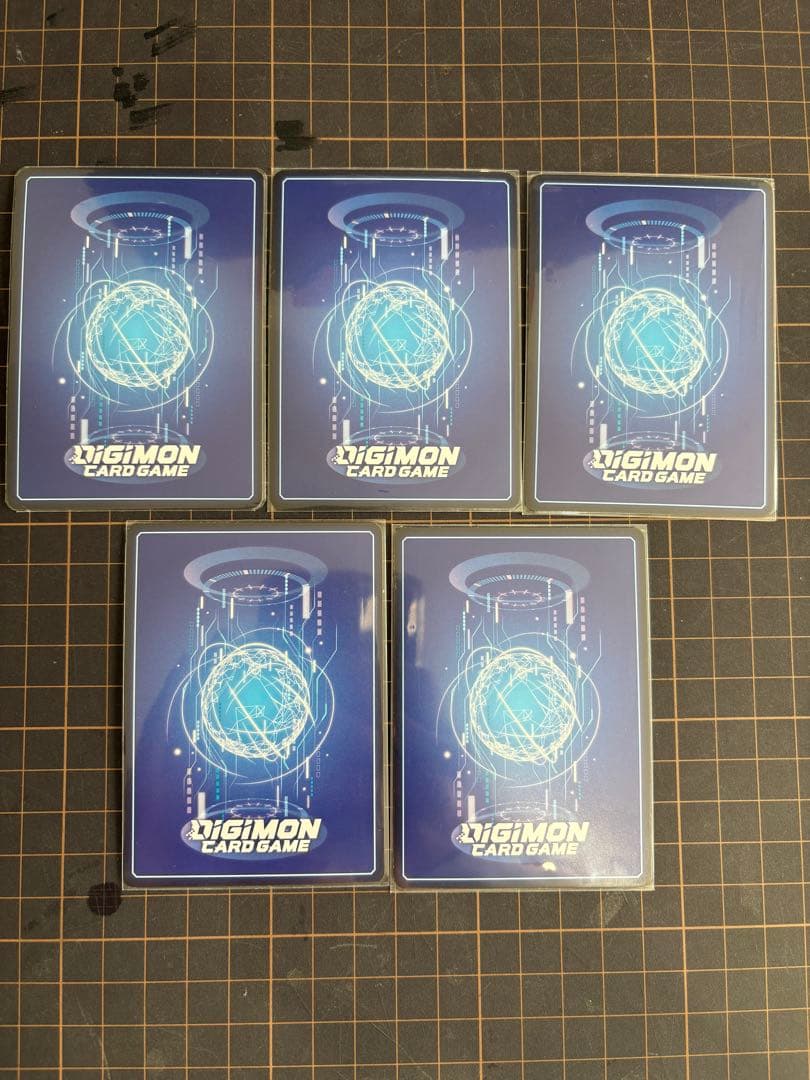 ロイヤルナイツデッキ　デジモンカード